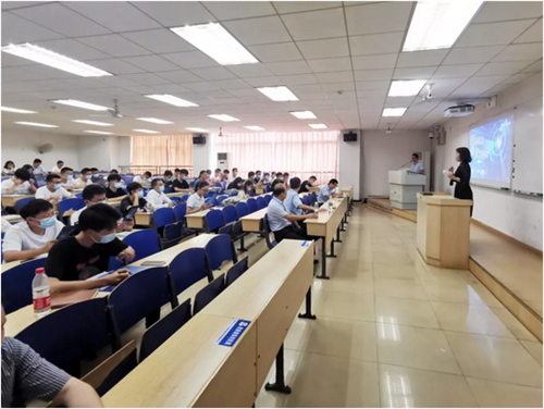 新“鋰”想 新起點(diǎn)！中偉2022年校園招聘中南大學(xué)站宣講會(huì)舉行